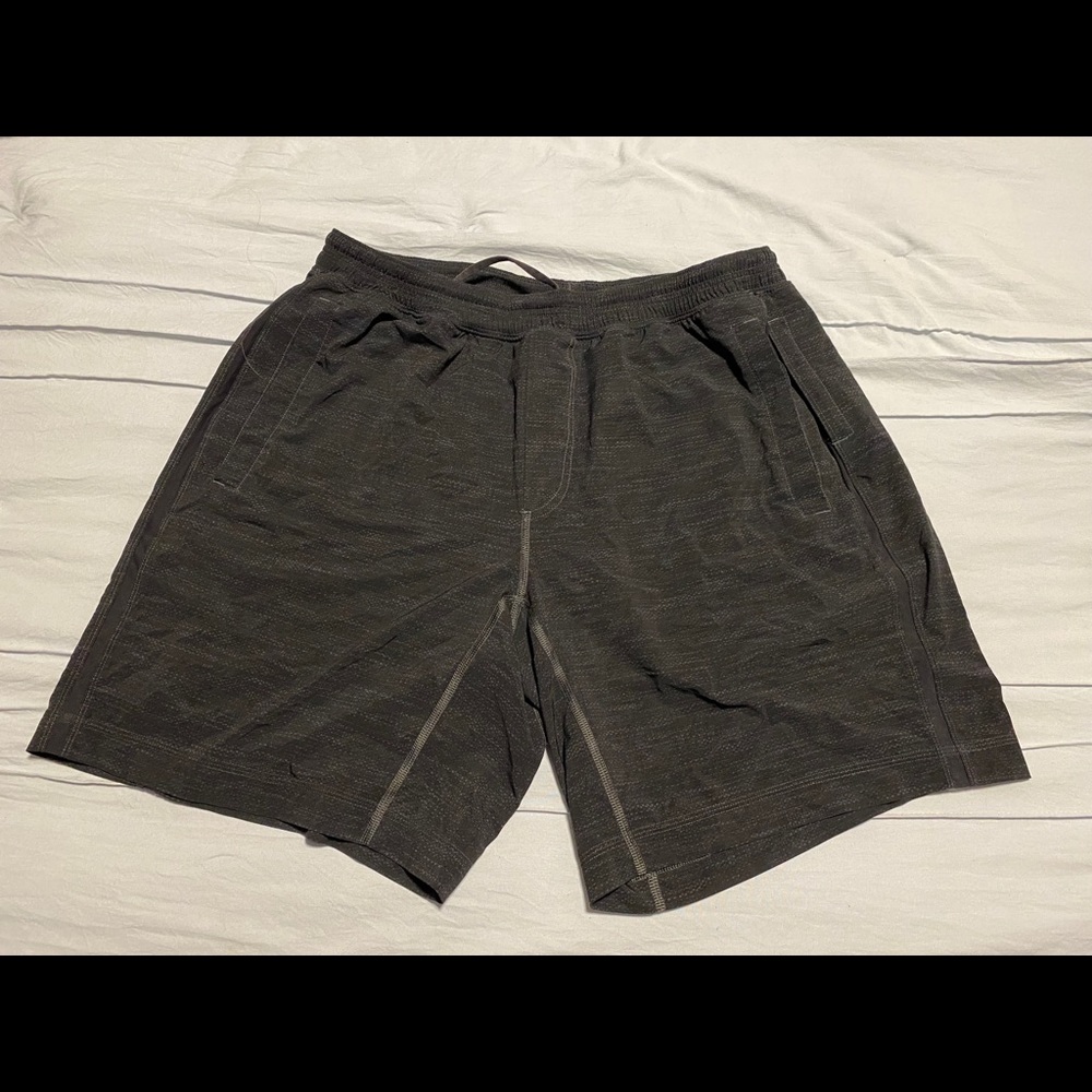 Men’s Lululemon shorts